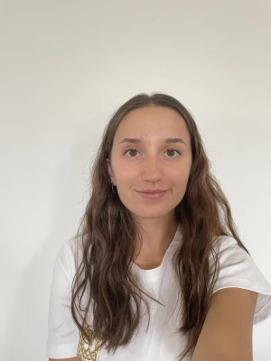 Carmelina, babysitter à Rozier-en-Donzy