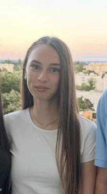 Jade, babysitter à Pau