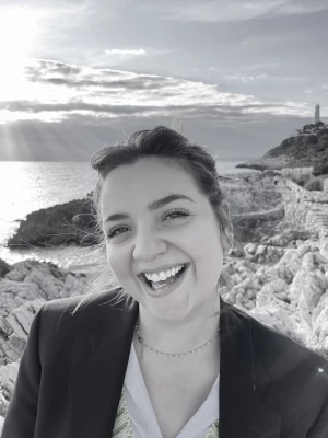 Anne Lise, babysitter à Vence