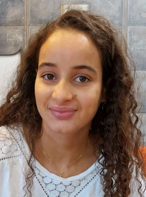 Salma, babysitter à Montreuil